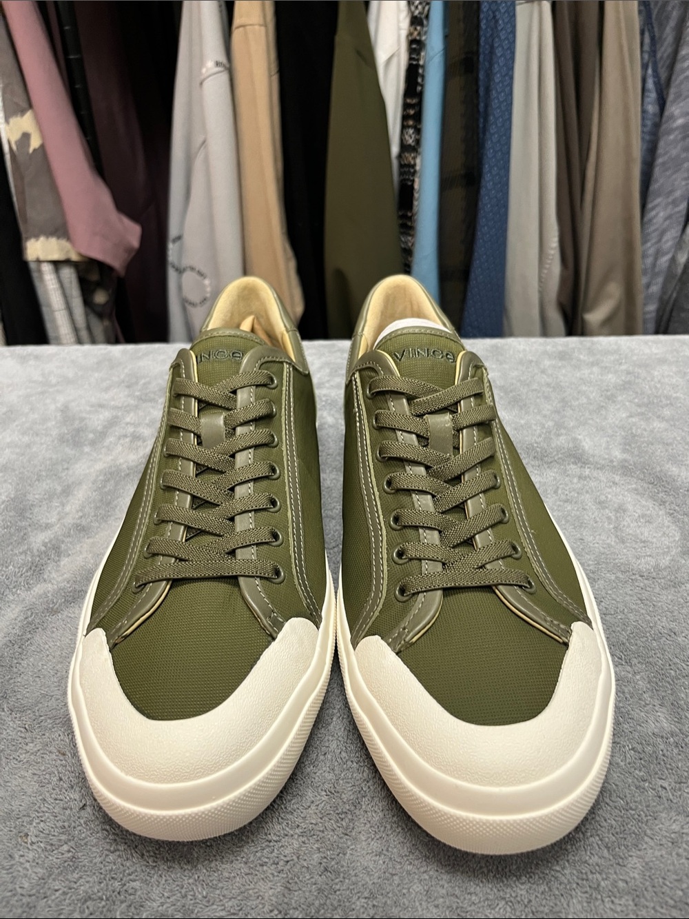 Vince Olive Smoke Fulton Low-Top Men's Sneakers New In Box - Picture 4 of 6